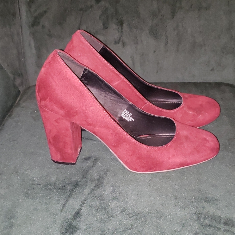 Atmosphere Burgendy Heels